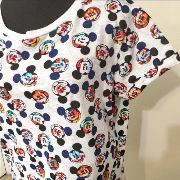 Disney t-shirt - Picture 2 of 3